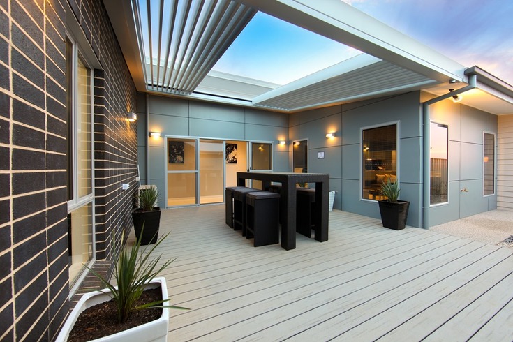 Retract Roofing